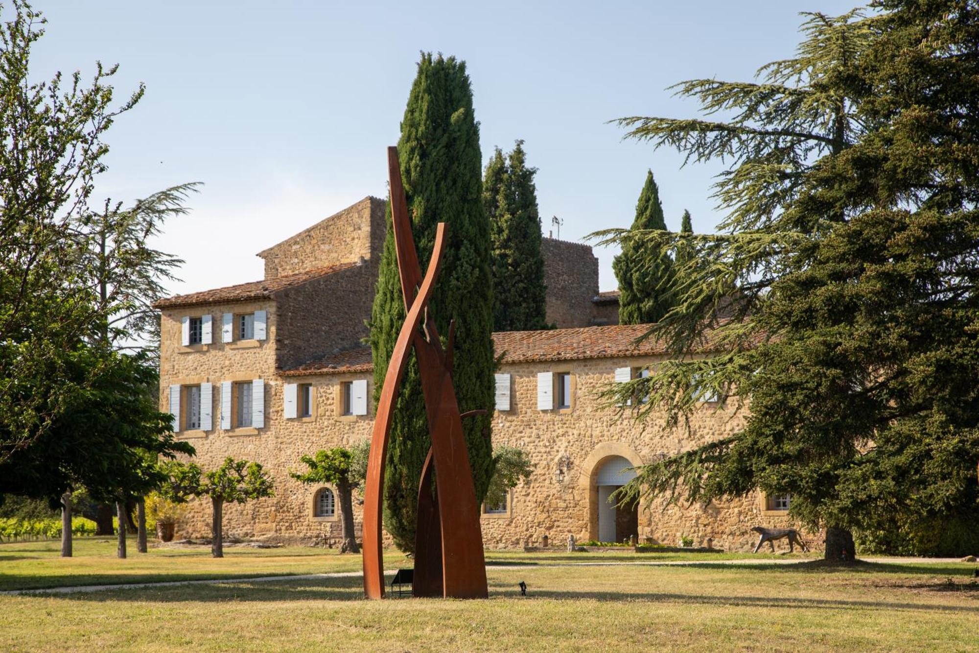 Chateau Saint-Pierre De Mejans Puyvert Exterior foto